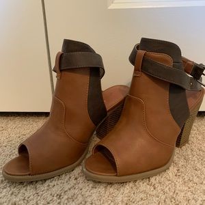 Strappy Block Heel Sandals